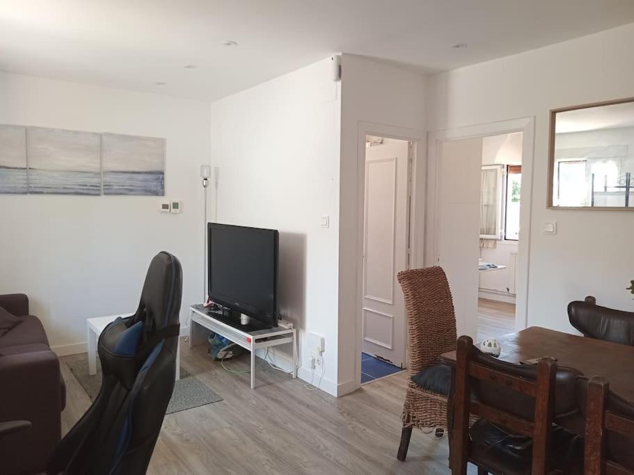 이룬 Preciosa Casa Bi-Familiar Al Lado De Donosti. 아파트 외부 사진