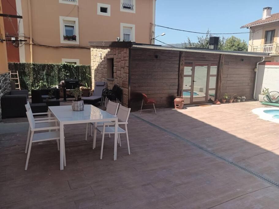 이룬 Preciosa Casa Bi-Familiar Al Lado De Donosti. 아파트 외부 사진